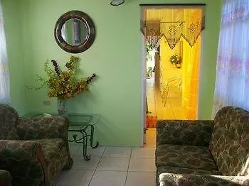 Bayville Holiday Apartment Port of Spain
